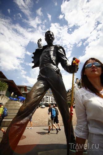 Памятник Фредди Меркьюри в Монтрё / Фото из Швейцарии