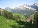 В горах Швейцарии / Швейцария