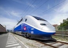 Новенькие двухэтажные TGV Lyria Euroduplex уже курсируют во Франции, а теперь появятся и на швейцарской территории.